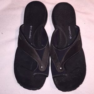 Columbia Neoprene Water/Thong Sandles.